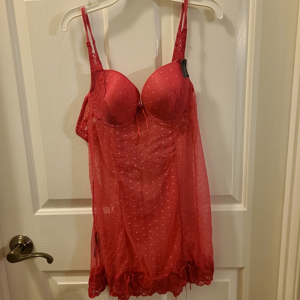 NWT Madison Intimates Pink Polka Dot Lingerie with Matching Thong XL